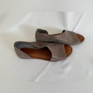 Sole Society Women's Gray Open-Toe Flats